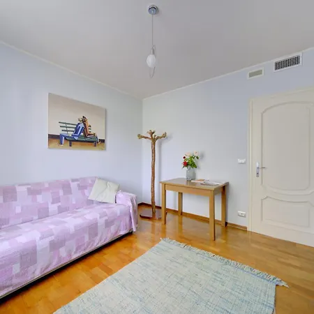 Casa vacanze Divina Commedia Alba (Piedmont)