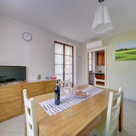 Casa vacanze Divina Commedia Alba (Piedmont)